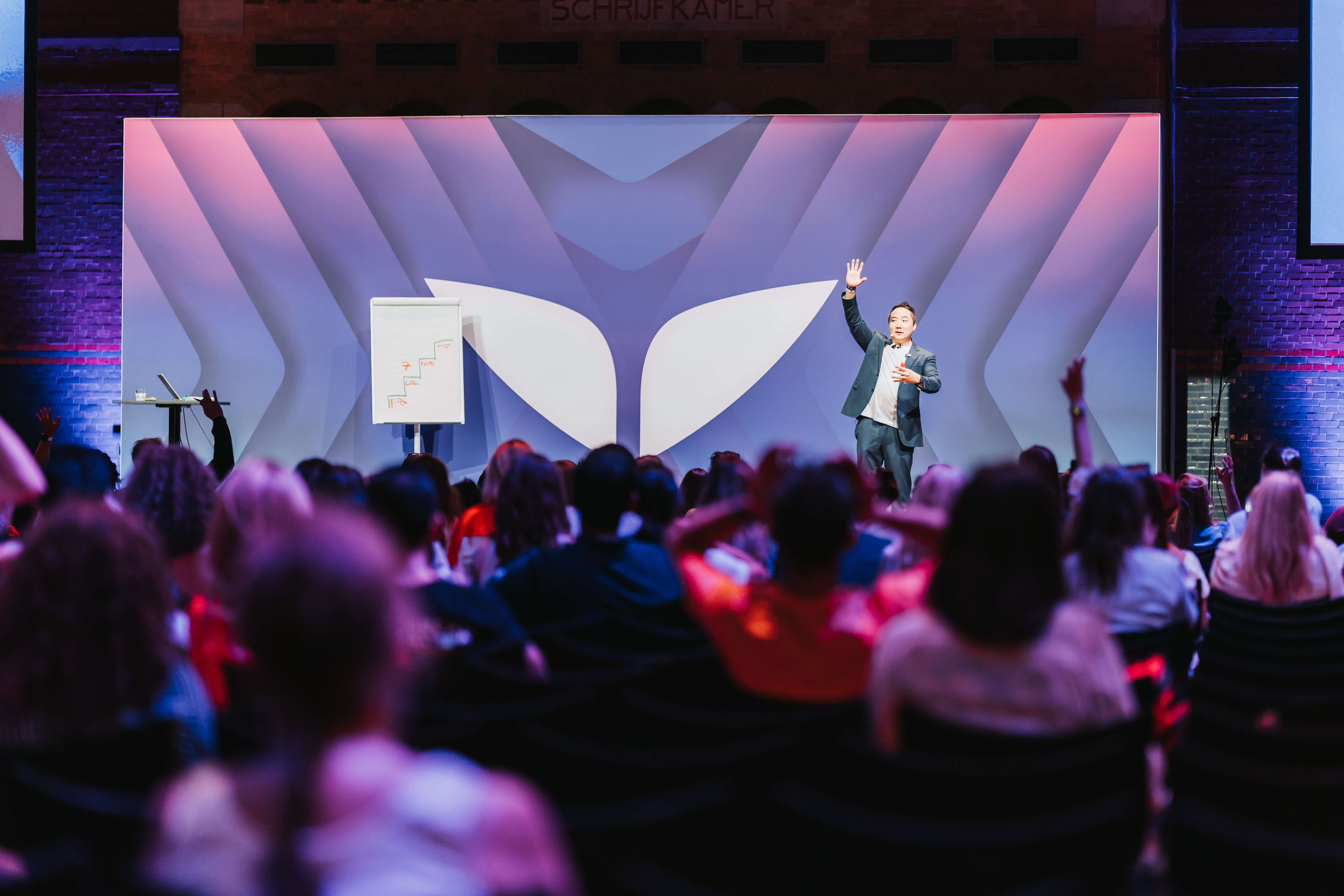 Why Entrepreneur John Lee Chose Freedom Over a Paycheck